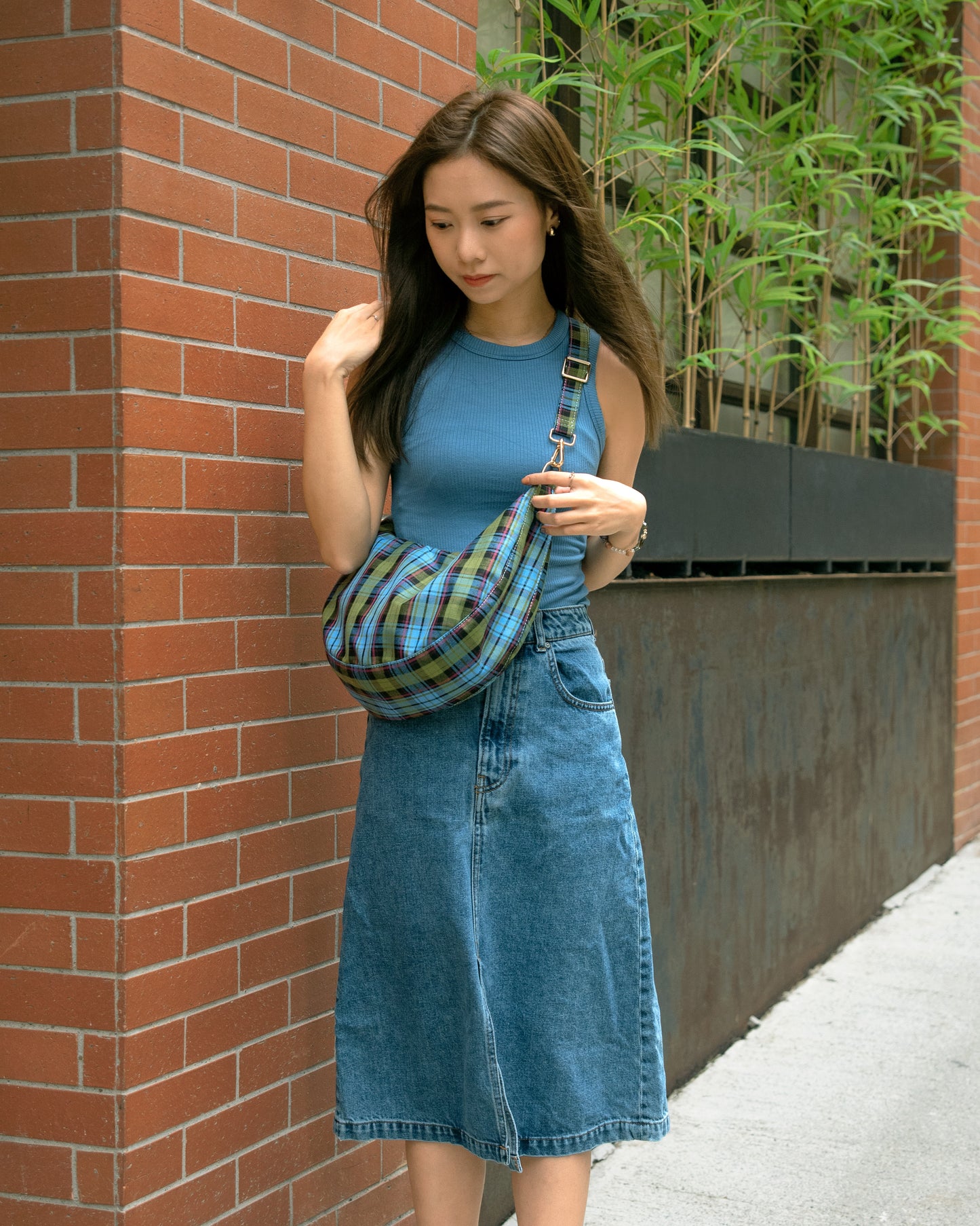 Croiss-Ant-Your-Body Bag - Blue Joyful Checkered
