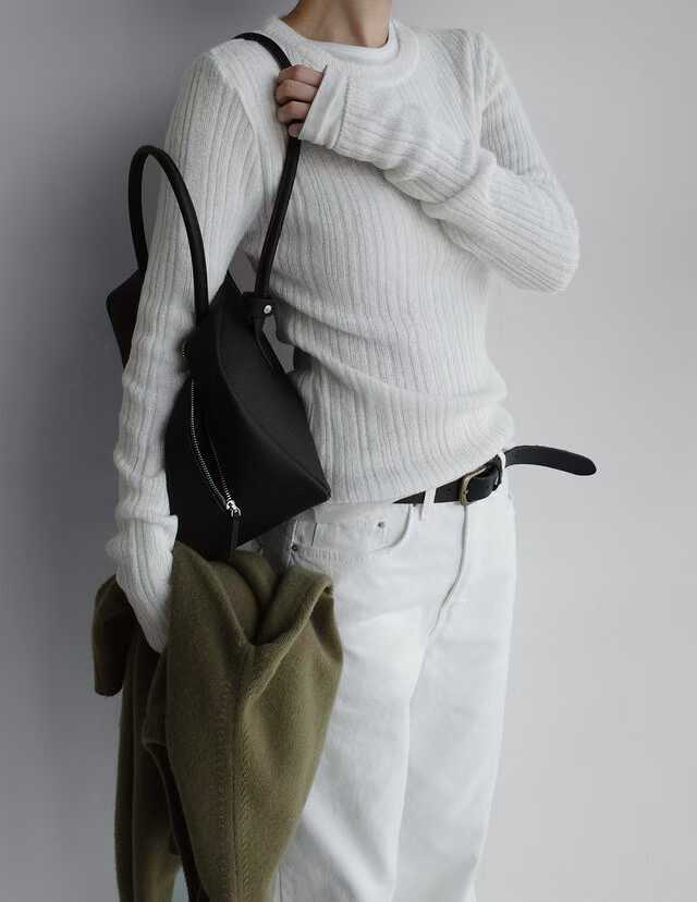 111571 - Luna Mellow Ribbed Top