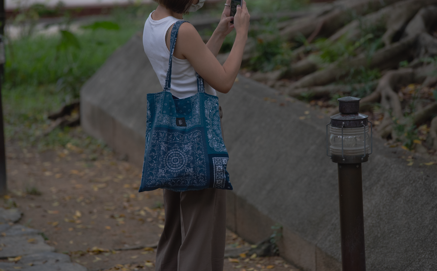 Square Tote - Blue Totem Ver.2