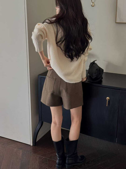 111544 - Mixed Wool Pocket Short