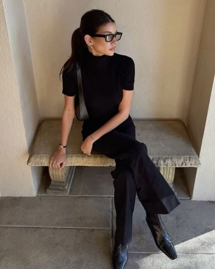 111529 - More About: Turtleneck Knit Top