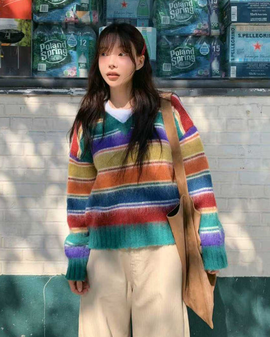 111542 - Christmas Rainbow V Neck Knit