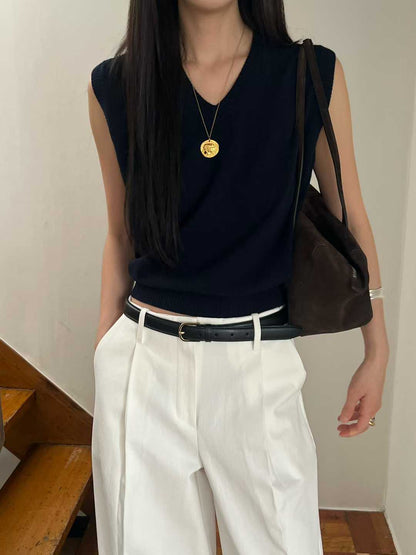 111526 - You Need V Knit Vest