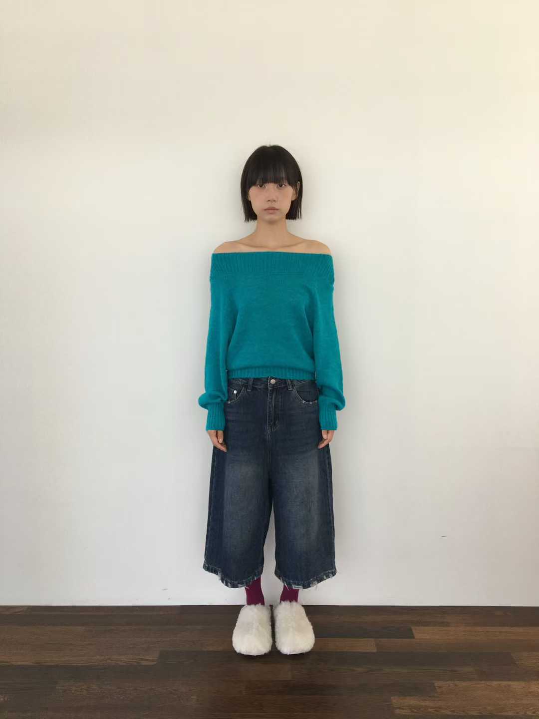 111539 - Aqua A Quiet Off Shoulder