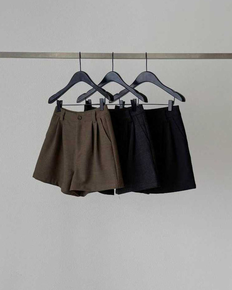 111544 - Mixed Wool Pocket Short