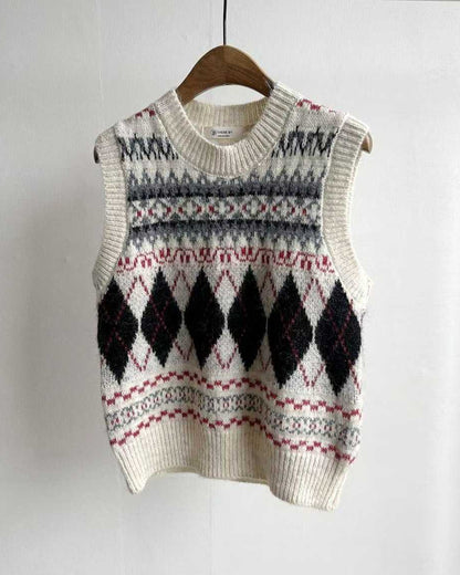 111540 - Argyle Knit Vest