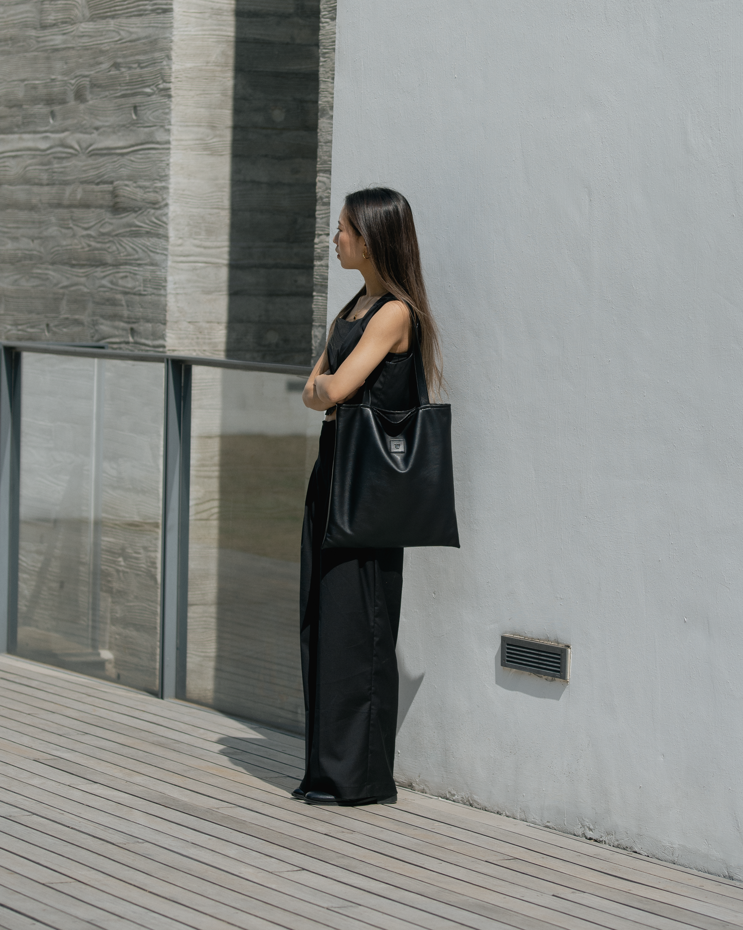 Sq.Tote - PU leather Black