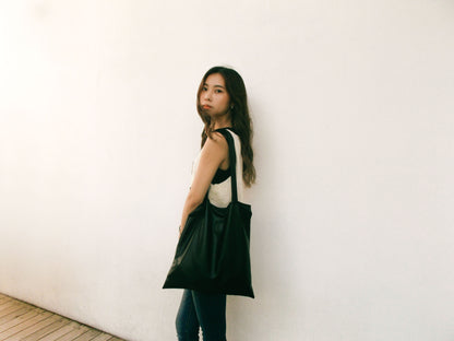 Sq.Tote - PU leather Black