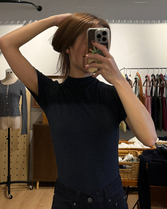 111562 - Mock Neck Softie