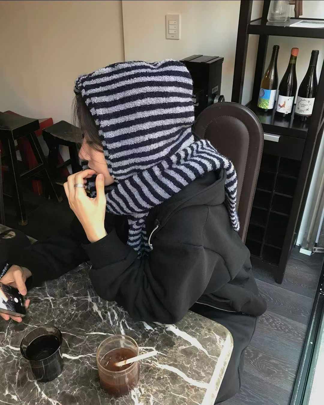 111546 - Warmth With Stripes