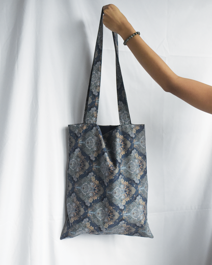 Square Tote - Blue Garden