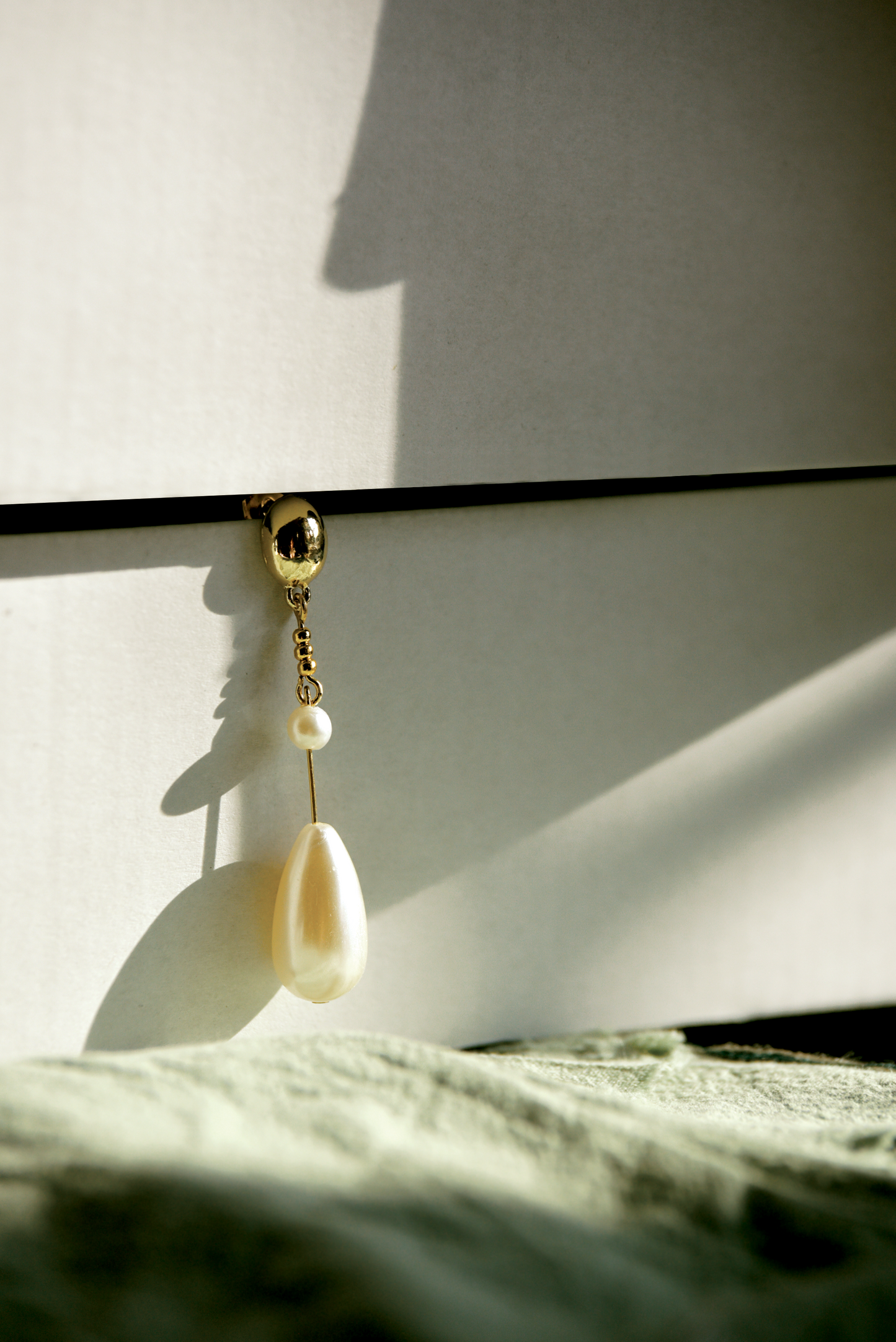 Golden Waterdrop Earrings