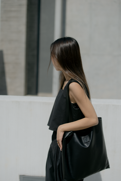 Sq.Tote - PU leather Black